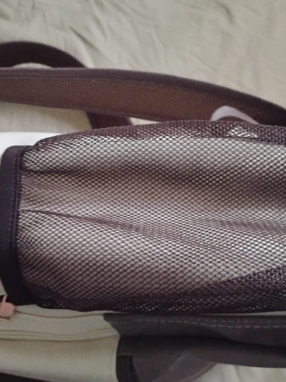 Louto White and Gray Everyday Backpack